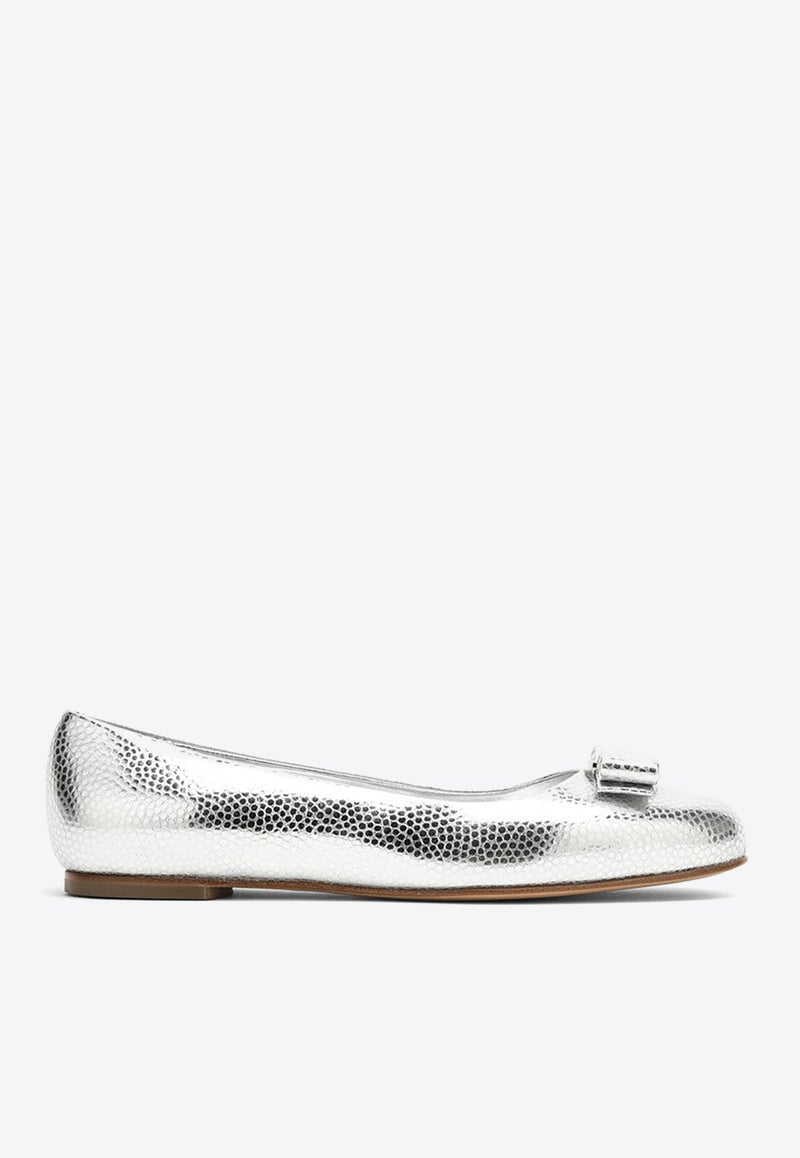 Vara bow Metallic-Leather Ballerina Shoes