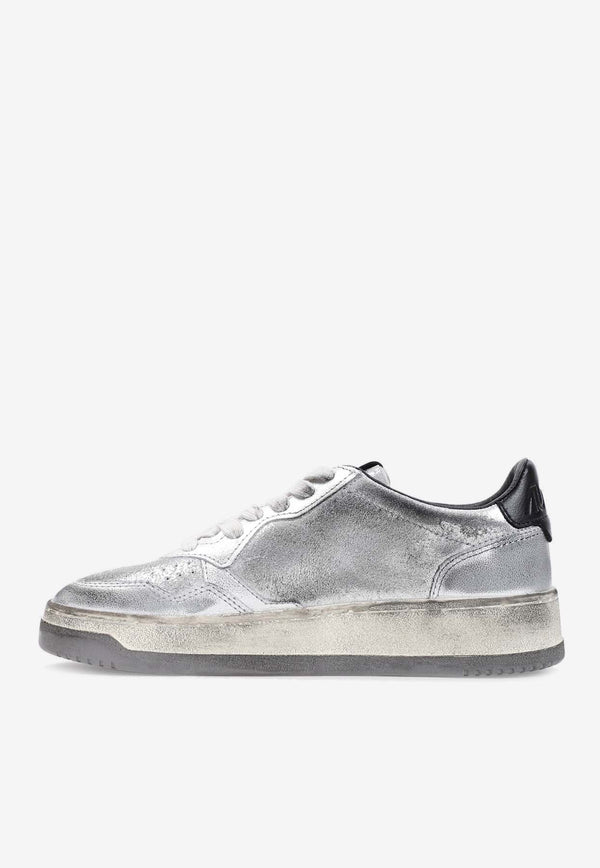 Super Vintage Low-Top Sneakers in Leather